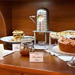 Nouvel Hotel Des Bains 3*