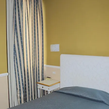 Nouvel Des Bains Ξενοδοχείο 3*