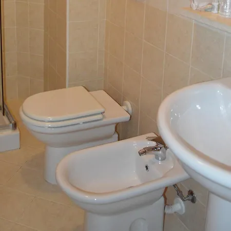 Nouvel Des Bains Πέζαρο