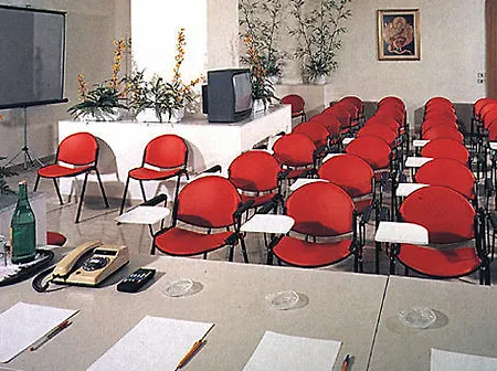 فندق Nouvel Des Bains 3*