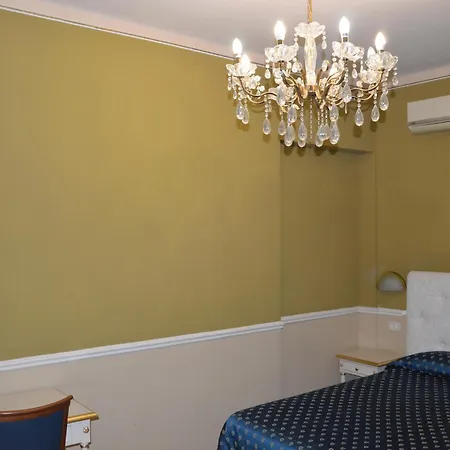 Szálloda Nouvel Des Bains Pesaro