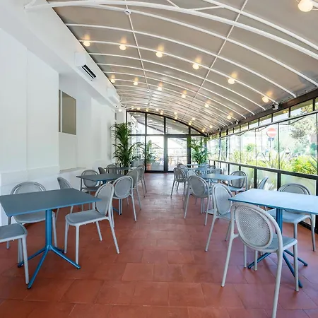 Otel Des Bains