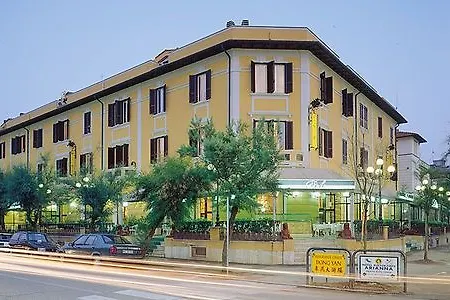 德斯拜恩斯酒店 酒店