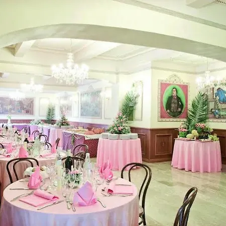 Hotel Des Bains 3*