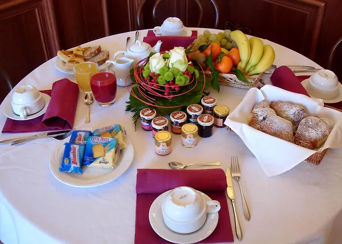 호텔 Nouvel Des Bains 3*