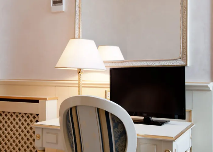 Hotel Nouvel Des Bains