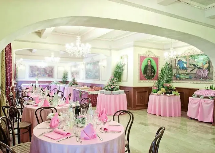 Hotel Nouvel Des Bains 3*